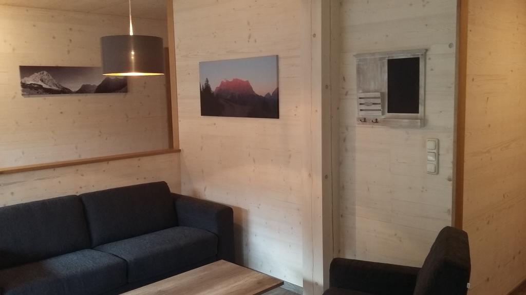 Appartements Alpenland Lermoos Room photo